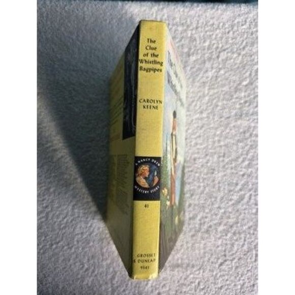 The Clue of the Whistling Bagpipes Carolyn Keene Grosset - Picture 3 of 10